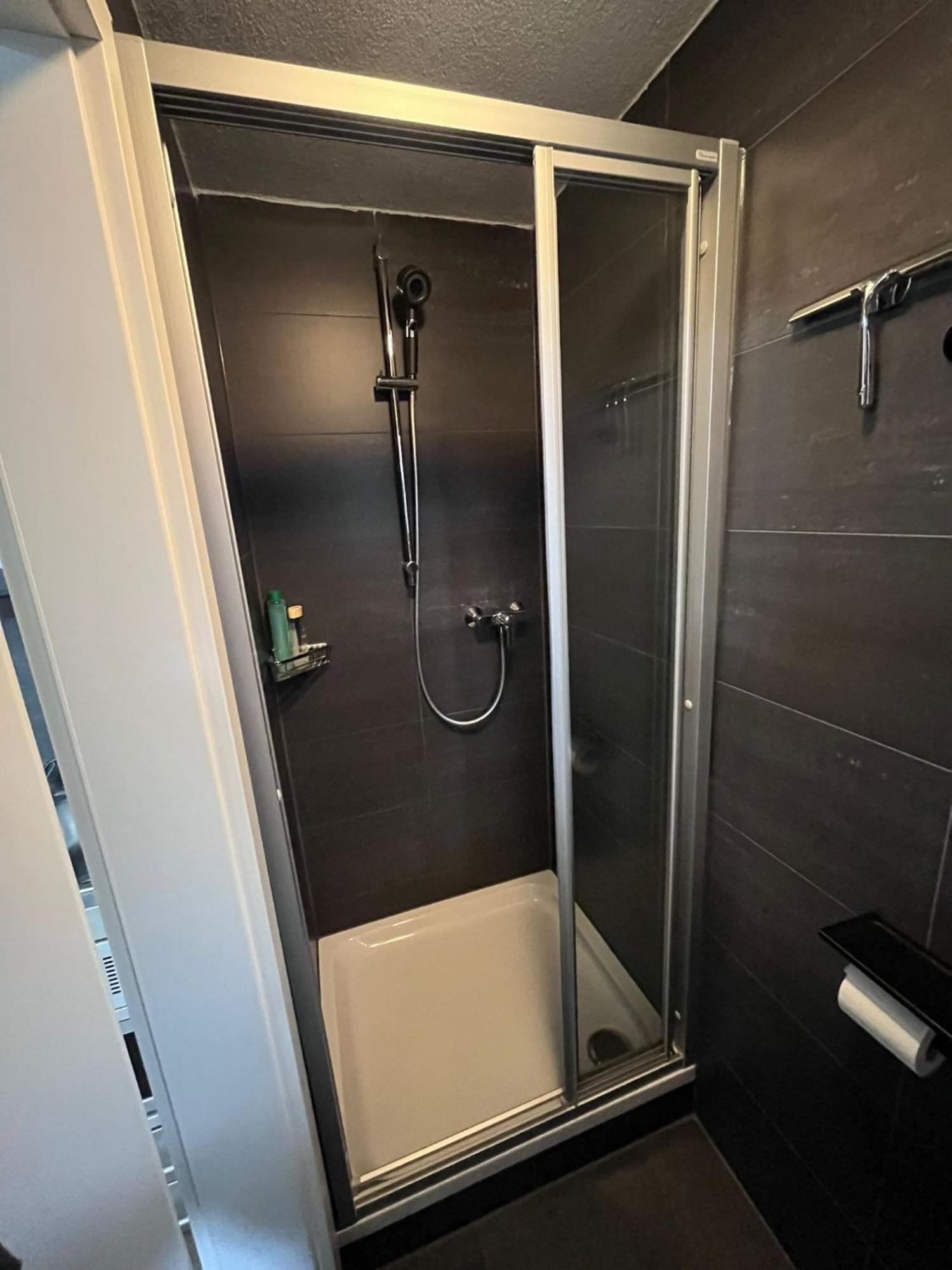 Tiny House Black Pearl Tettnang Bagian luar foto