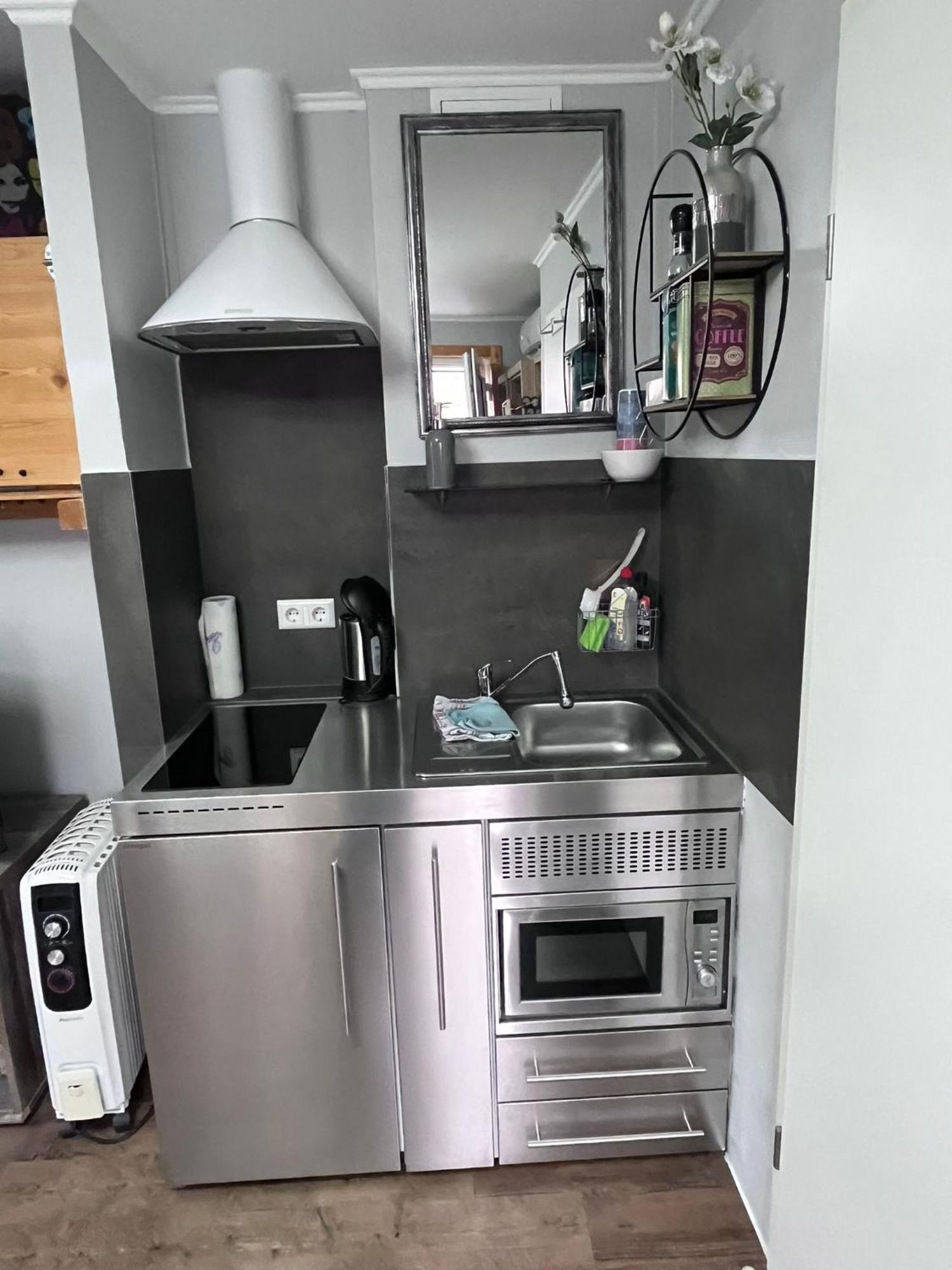 Tiny House Black Pearl Tettnang Bagian luar foto