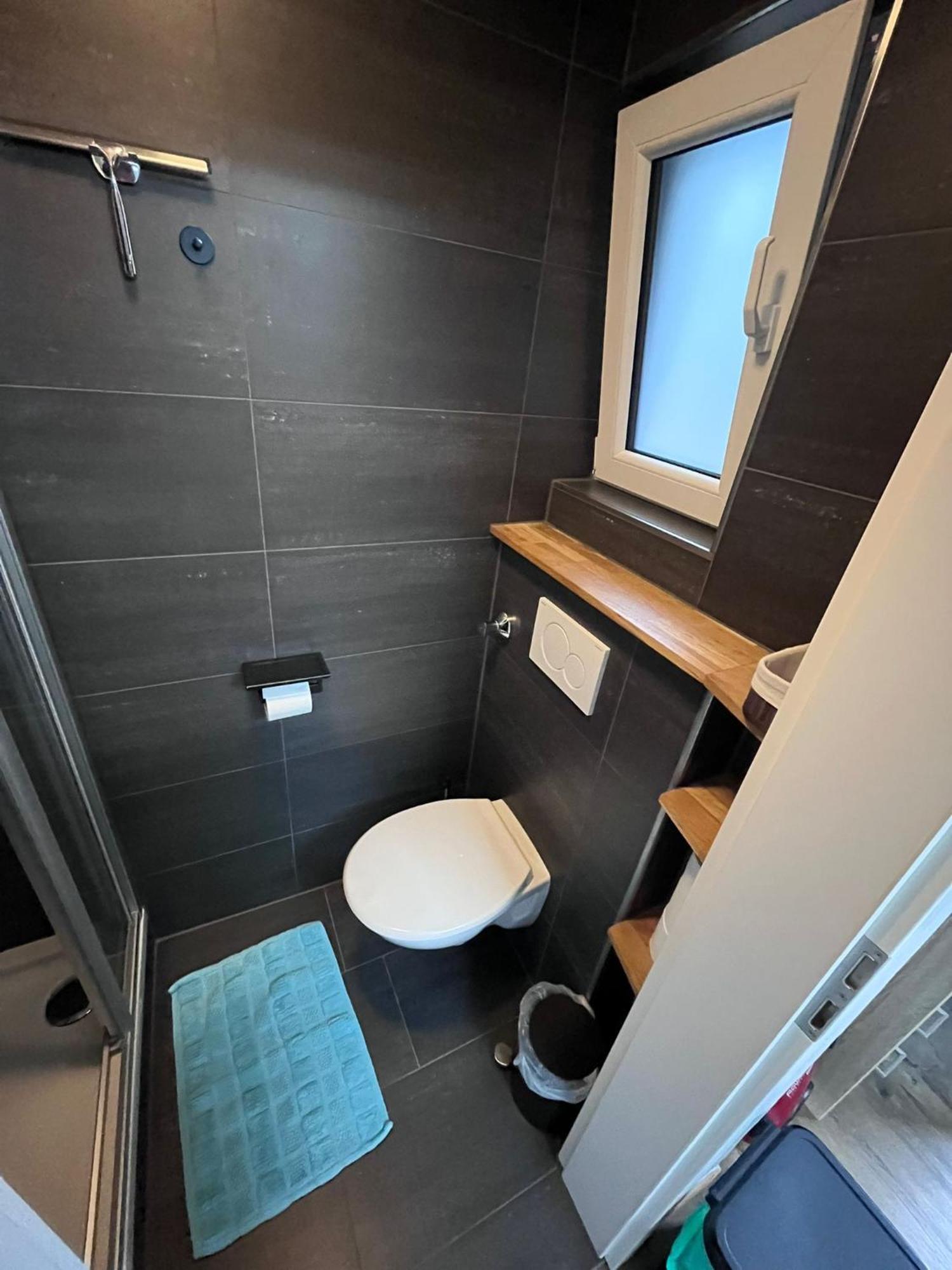 Tiny House Black Pearl Tettnang Bagian luar foto